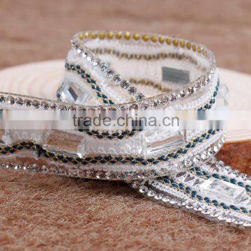 Hot Sale Lace And Rhinestone Chain With Hotfix Glue,Ribbon Base On Glue