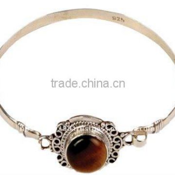 Handmade silver bracelet with tiger eye