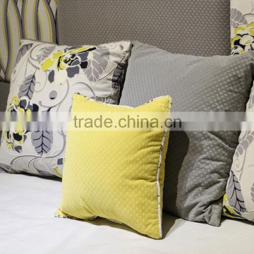 China Selling Top Quality cushion cover fabric