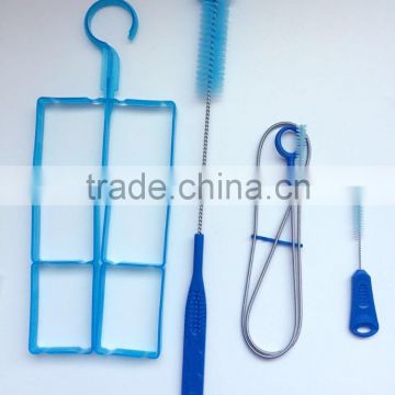 Professional hydration bladder cleaning kit with tube brushes