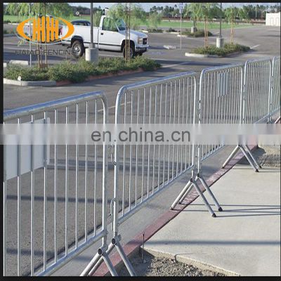Anti rust solid security crowd control barricade used concert crowd control barrier