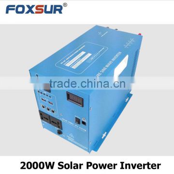 Foxsur Factory outlet Metal case Off Grid 2000W pure sine wave 12V dc to 110V AC Solar power inverter with controller