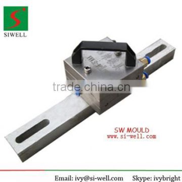 Soft hard co-extrusion profile moulding