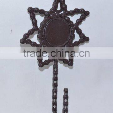 chain design star design hangers