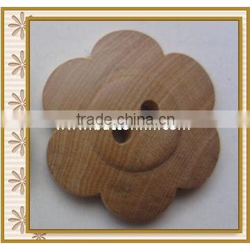 factory wholesale flower shape wooden buttons