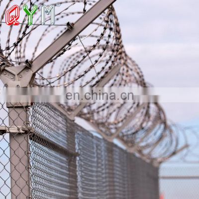Cheap 11 gauge galvanized razor wire chain link airport fence