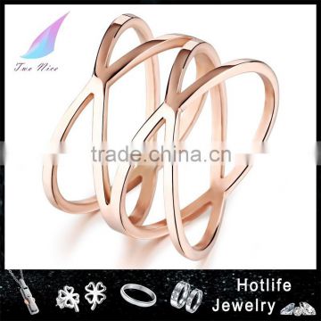 Wholesale Fashion Jewelry 18K elegant design rose gold light weight gold ring for ladies