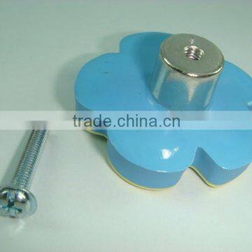 ODM / OEM logo firm and durable colored furniture plastic door handle                        
                                                Quality Choice