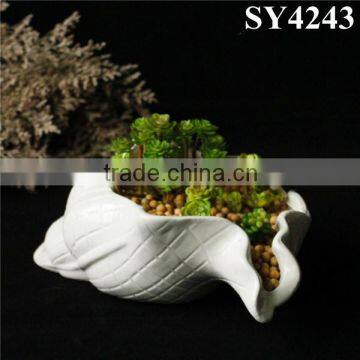 White small porcelain office flower pot