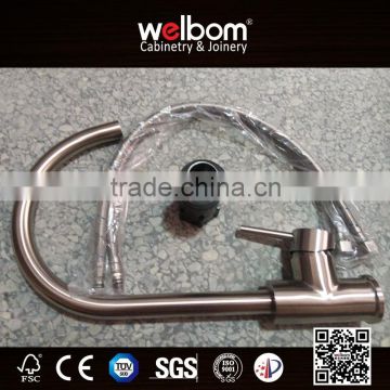 New home single lever pull-out kitchen faucet