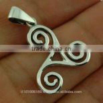 Celtic Triskele Triple Spiral Sterling Silver Pendant, pn95