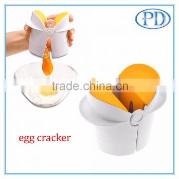 Portable Mini Manual Egg Cracker
