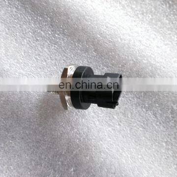 Diesel engine parts common rail fuel sensor oil pressure sensor 0281006326 for ISF2.8