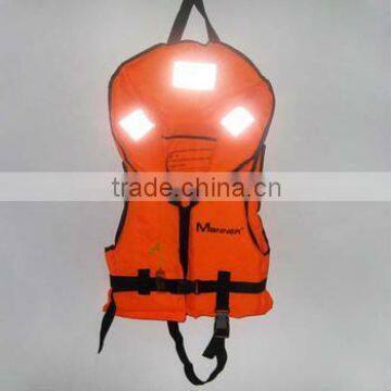 reflective life jacket