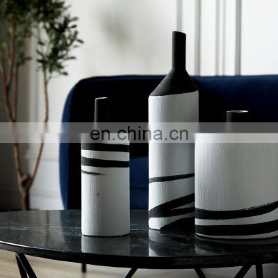Modern Black Hand Painted White Porcelain Ceramic Vase Hand Made Home Decorators