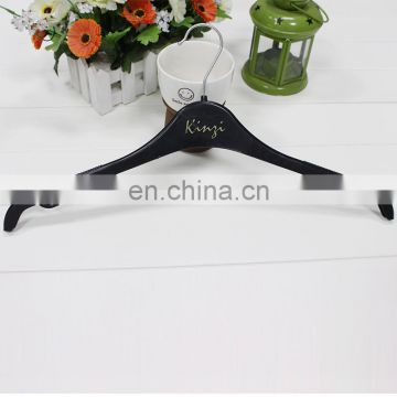 2016 China Supplie Black PS Antislip Plastic Hanger for Jacket