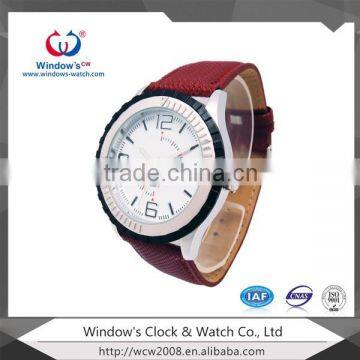 Classic competitive price OEM real leather strap quartz custom watch design