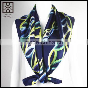 2015 Fashion Dark Blue Square Printed Silk Scarf