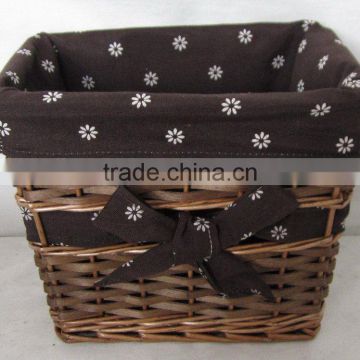natual willow lundary basket with lining
