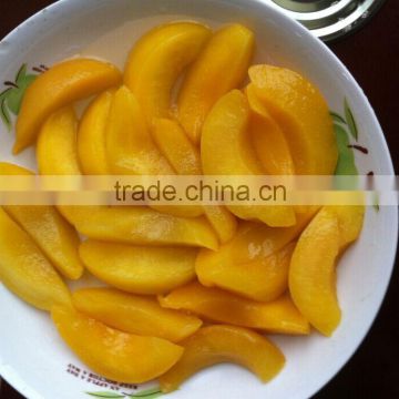 Canned yellow peach slices in havey syrup 425g
