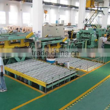 Metal coil plate cross cutting production line