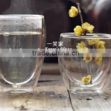Double wall glass cup Use in a coffee shop with 250ml