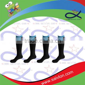 Flexible simple design neoprene socks for diving