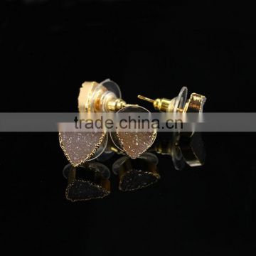 EA3232 Fashion natural agate druzy trillion stud earring,druzy triangle studs,druzzy stud earring                        
                                                Quality Choice