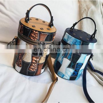 female Latest Fashion Rivet Diagonal Bucket Bag Korean Personality Wild Shoulder Bag Female Bag