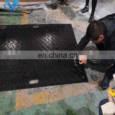 Sturdy and Durable HDPE Excavator 4X8 FT Ground Protection Mats
