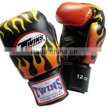 Flame boxing gloves