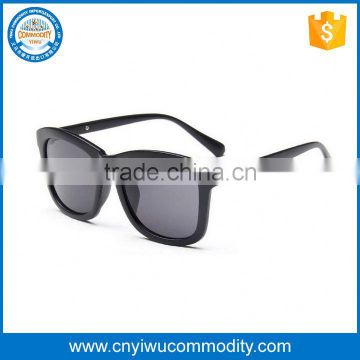 bulk buy from china natural zebra wood frame sunglasses with grey polarized lenses
