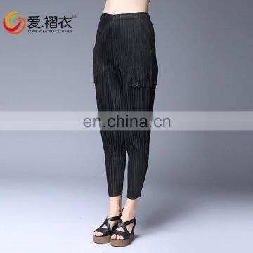 factory selling lady pleated pants high quality fashion pleated lady clothing