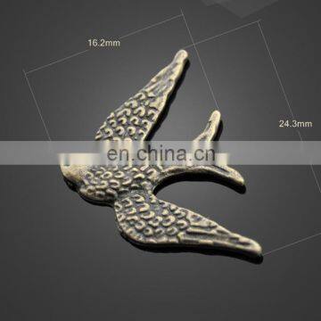 wholesale animal bird dove shape pendant alloy pendant jewelry accessories
