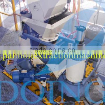 Palm oil refinery plant for refined palm oil