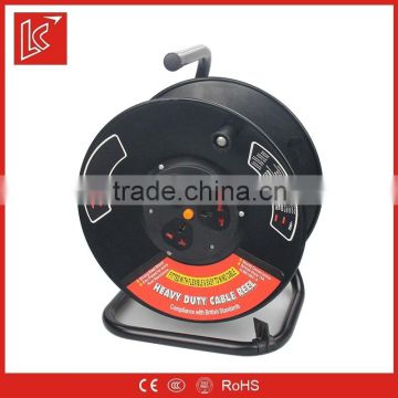 Multifunctional auto-rewind cable reel French Socket 16A