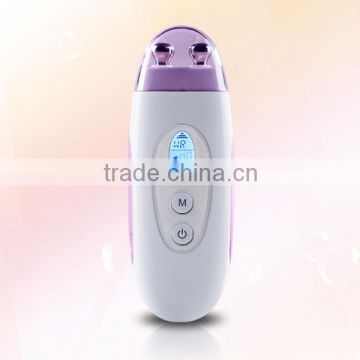 Home use skin rejuvenation machine with RF and LED technology