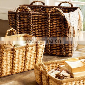 Natural seagrass storage basket with handles