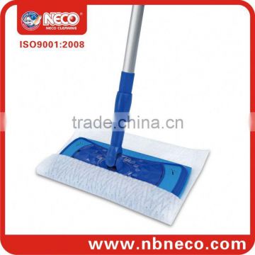 With ISO Certification factory supply 120cm wooden broom stick with plastic cap