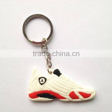 China Manufacture Custom Shoe Shaped Soft Rubber Key chain Wholesale