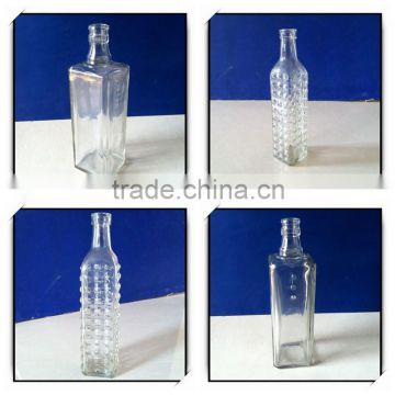 Spotted glass wine bottles square shape DH393