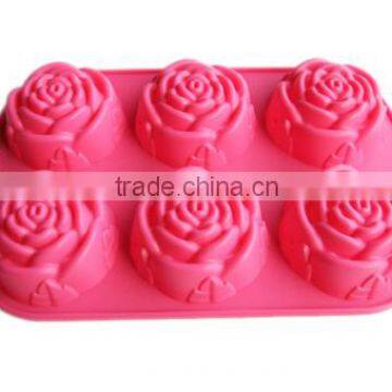 Silicone Kitchenware cake mould in flower shaped