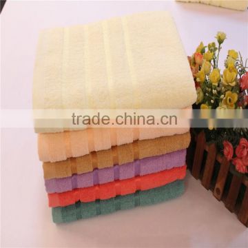 100% Cotton Soft Comfortable Baby Bath Towels with Low MOQ with Low Price