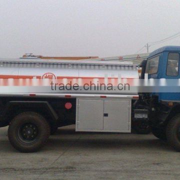 China supplier for dongfeng 4*2 oil trucks for sale