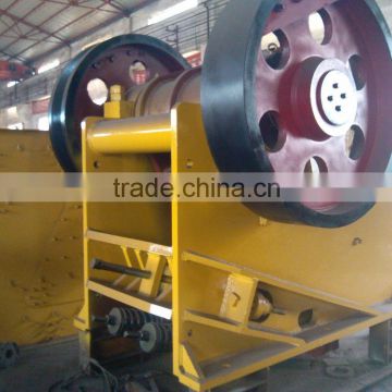 Zoonyee Manufacture 200-250t PE Series Jaw Crusher for Crushing Limestone with Best Price