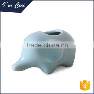 Hot sale chinese style fish shape ceramic vase CC-D147
