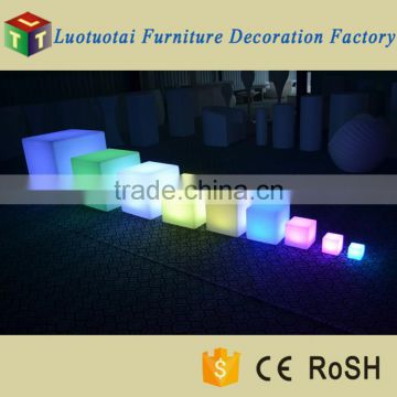PE plastic led cube/wireless battery operated flashing color change lighted up led cube chair
