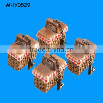 Picnic basket shaped resin Tablecloth Clips
