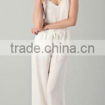 Ladies V-neck slouchy twill jumpsuit