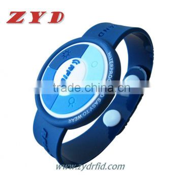 RFID NFC Customize adjustable Silicone Wristbands for men